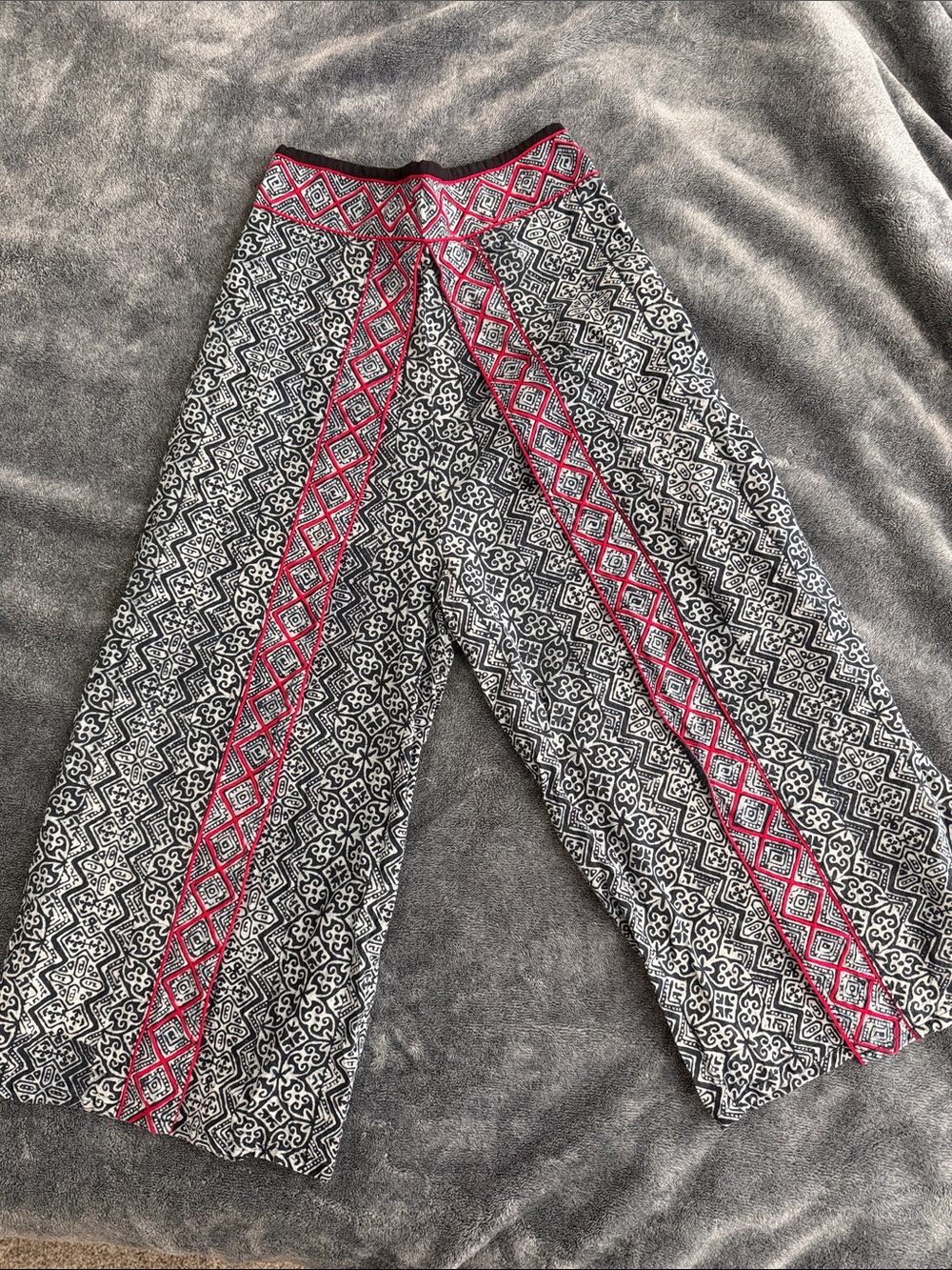 Dark Blue & White Patterned Wide Leg Pants with Red Trim
